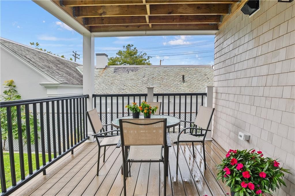 Condominium at 7 Dearborn Street UNIT 1, Newport, photo 30 of 31