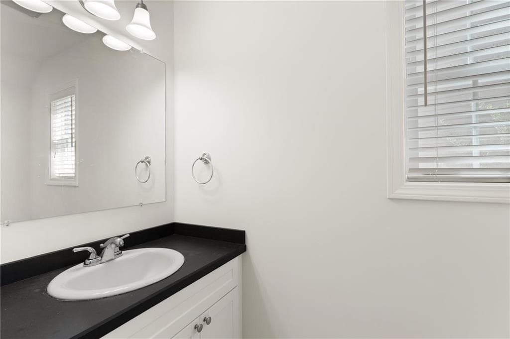 Condominium at 25 Sonya Drive, Coventry, photo 13 of 30