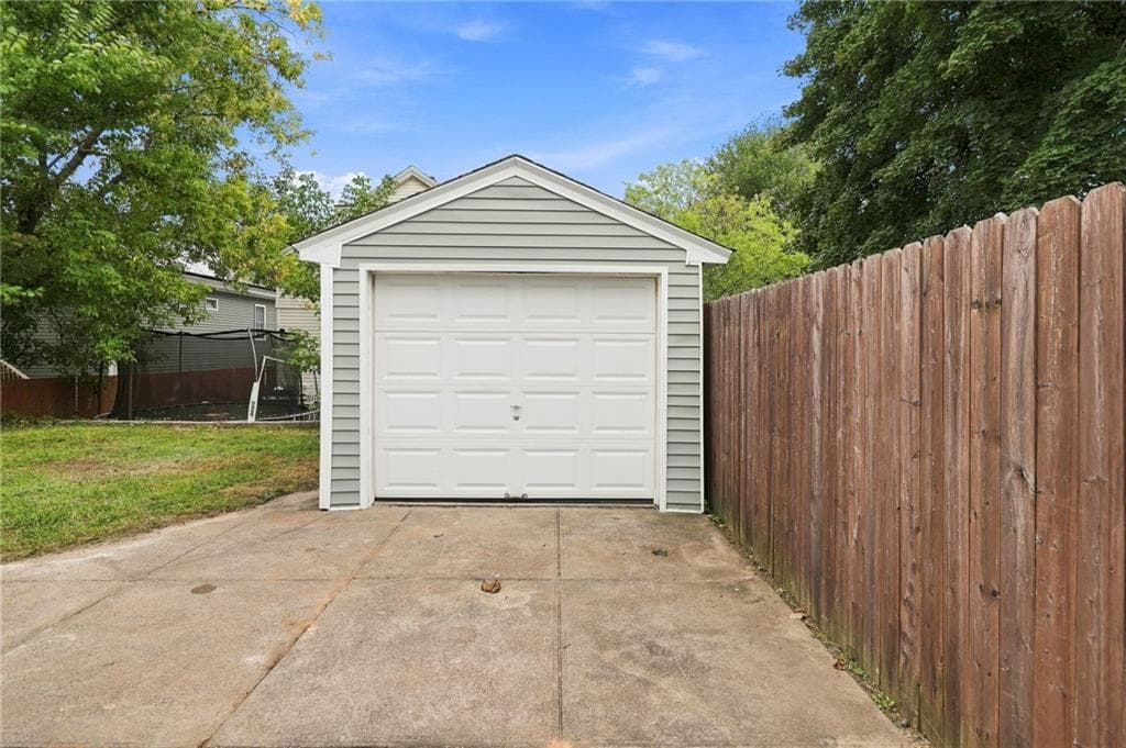 Single Family Residence at 31 Rowan Street, Providence, photo 46 of 48