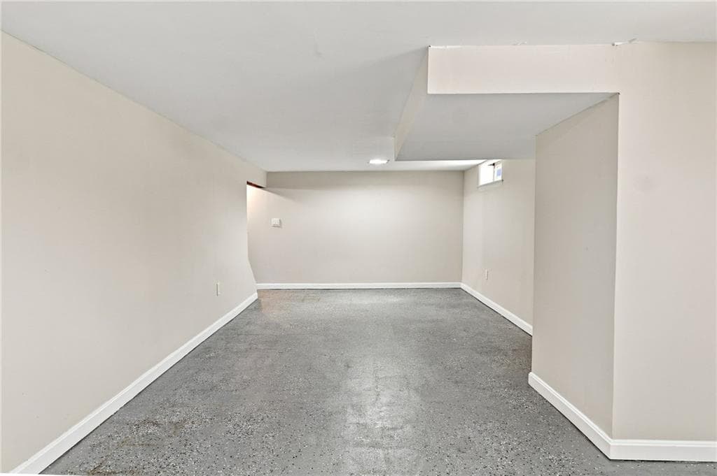 Single Family Residence at 31 Rowan Street, Providence, photo 26 of 48