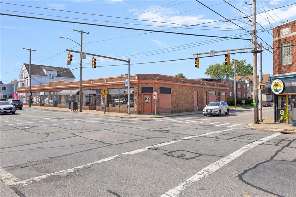 Commercial at 570 582 Smithfield Avenue UNIT 6, Pawtucket, photo 2 of 30