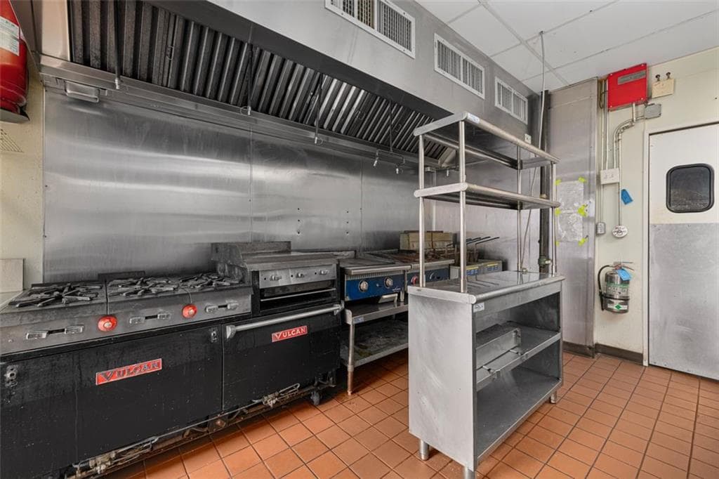 Commercial at 570 582 Smithfield Avenue UNIT 6, Pawtucket, photo 17 of 30