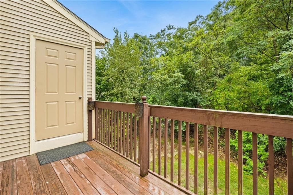 Condominium at 105 Scenic Drive, West Warwick, photo 18 of 20