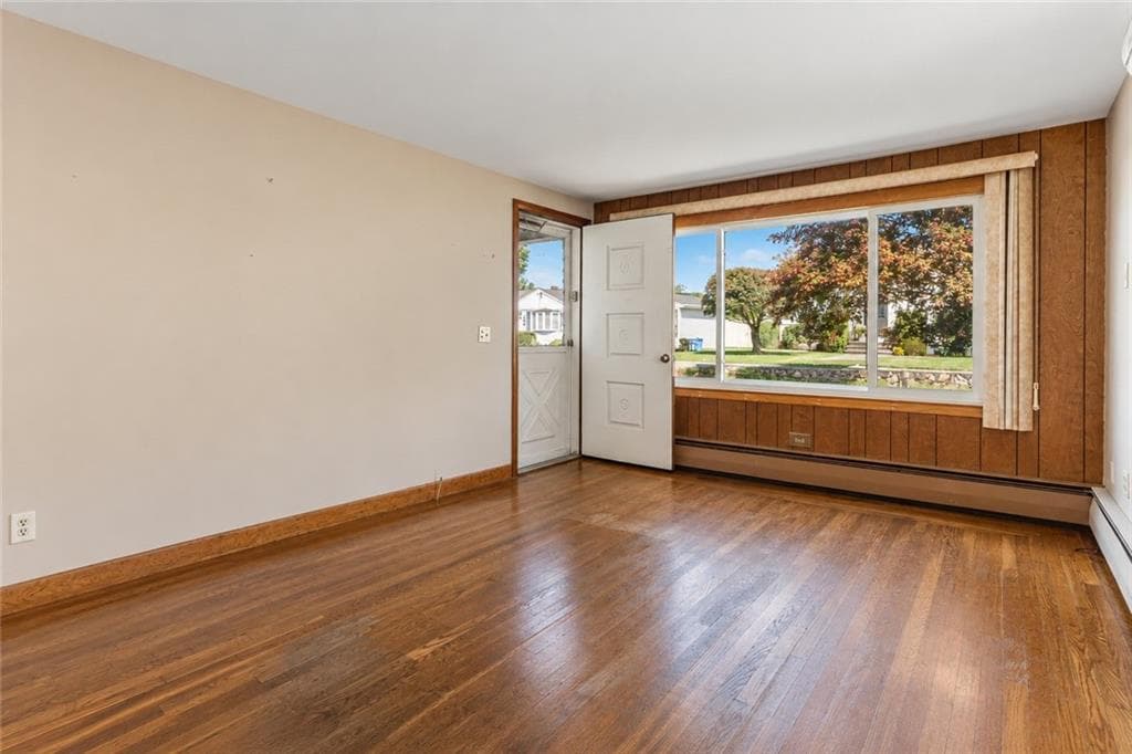 Single Family Residence at 89 Marlow Street, Cranston, photo 5 of 37