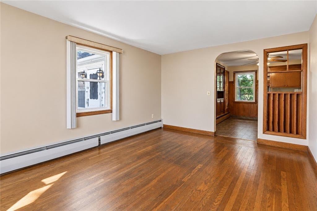 Single Family Residence at 89 Marlow Street, Cranston, photo 4 of 37