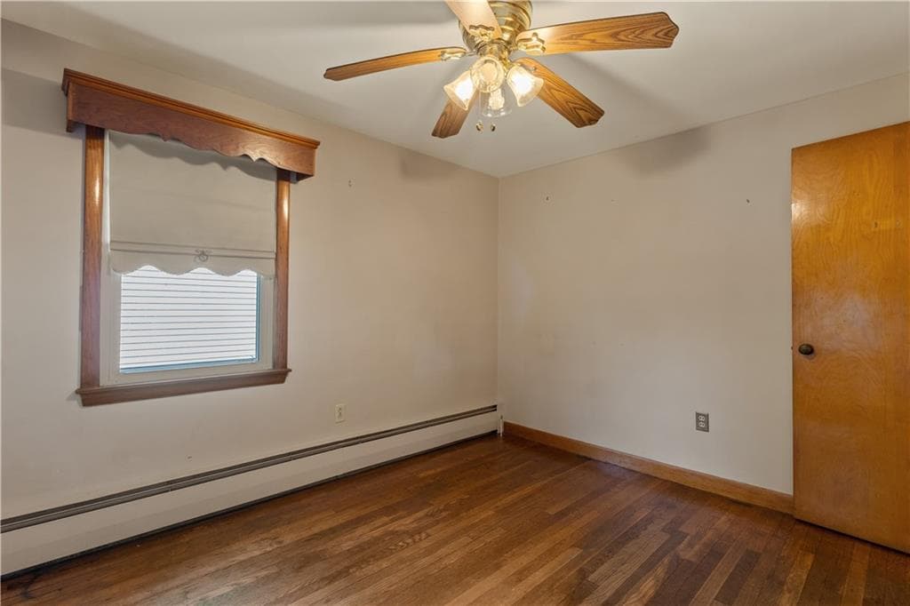 Single Family Residence at 89 Marlow Street, Cranston, photo 21 of 37