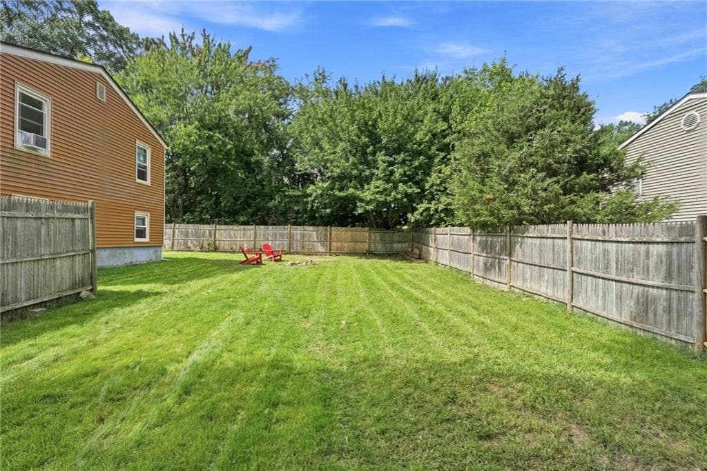 Single Family Residence at 77 Kenneth Avenue, Warwick, photo 28 of 28