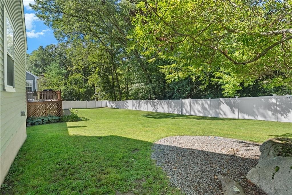Single Family Residence at 101 Newell Drive, Cumberland, photo 5 of 47