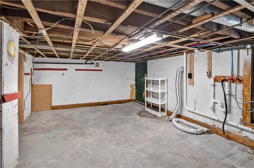 Multi Family at 141 143 East Avenue, Burrillville, photo 24 of 50