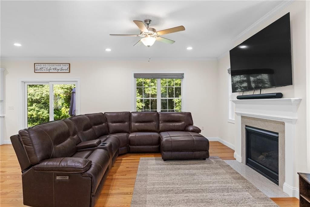 Single Family Residence at 34 East Lantern Road, Lincoln, photo 9 of 49