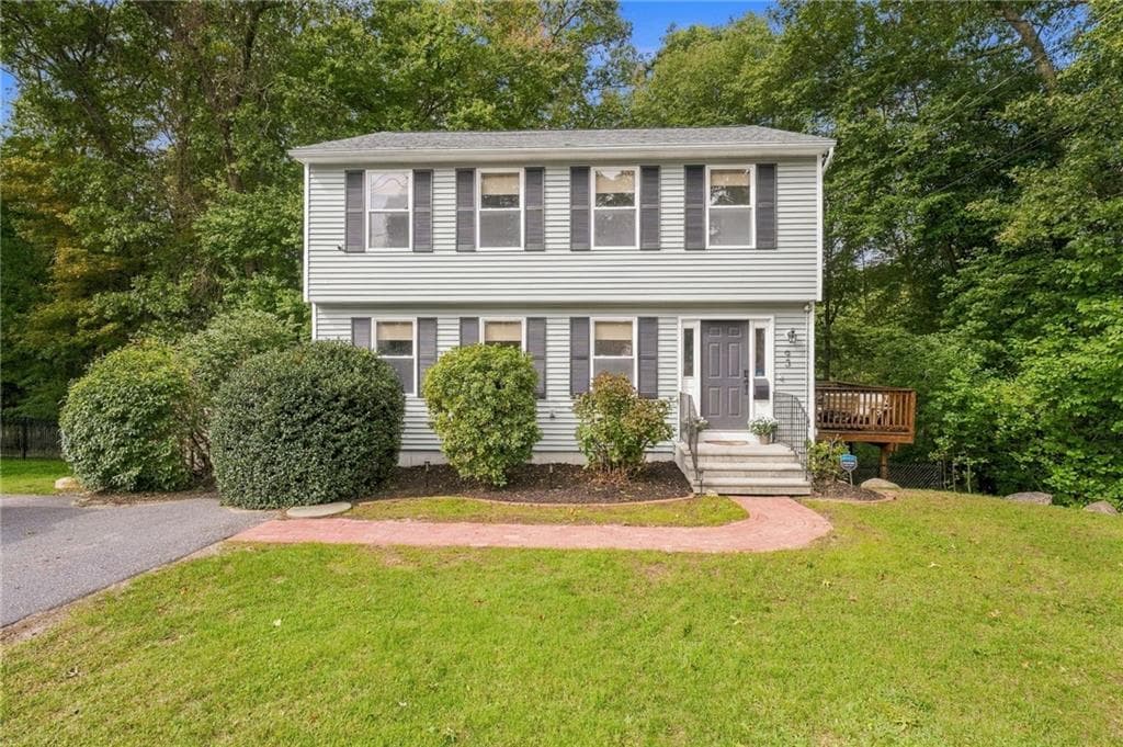 93 Pilgrim Avenue