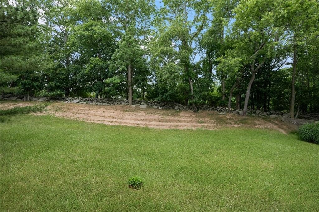 Condominium at 50 Seal Island Road, Bristol, photo 40 of 47