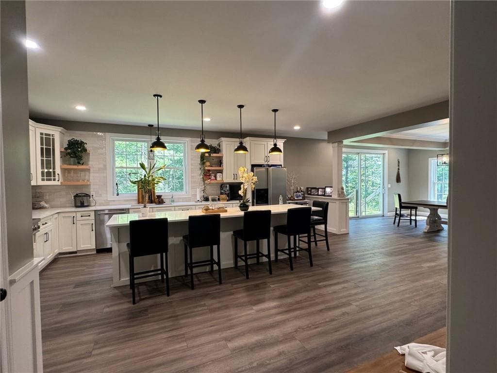 Single Family Residence at Exeter, photo 6 of 24