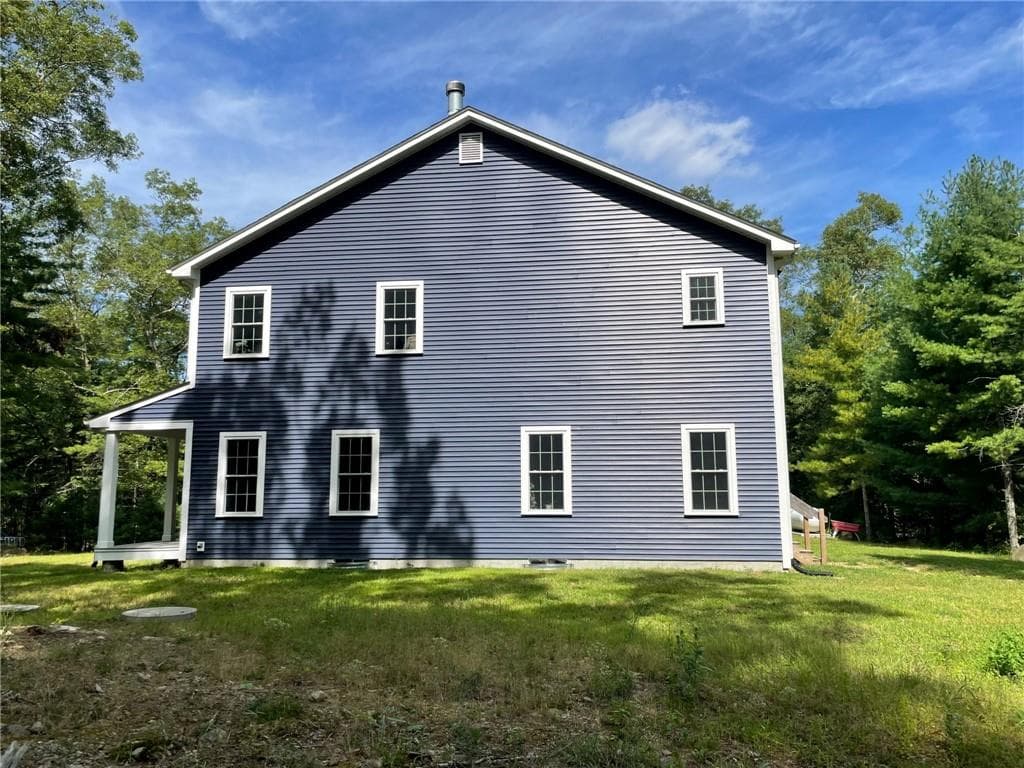 Single Family Residence at Exeter, photo 3 of 24