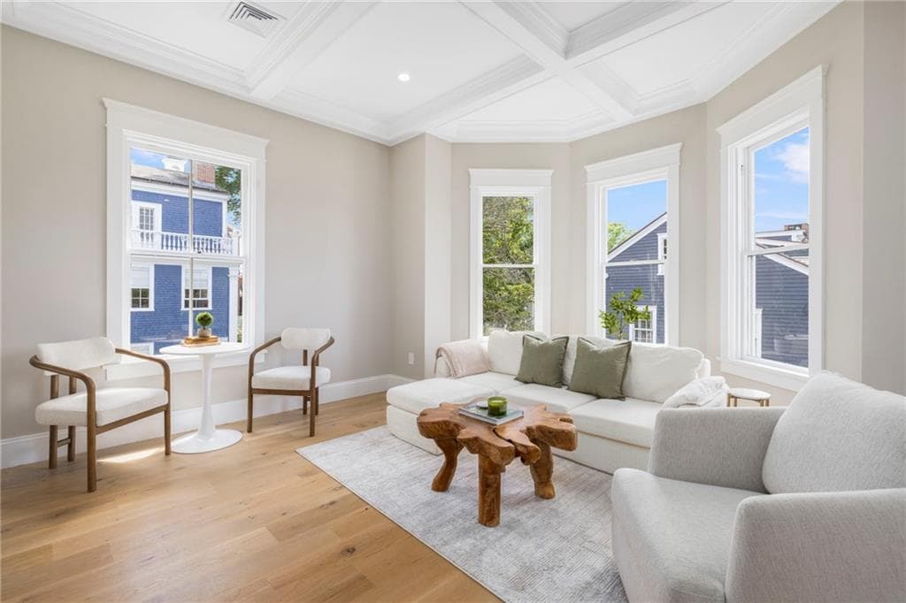 Condominium at 41 School Street UNIT 2, Newport, photo 10 of 43