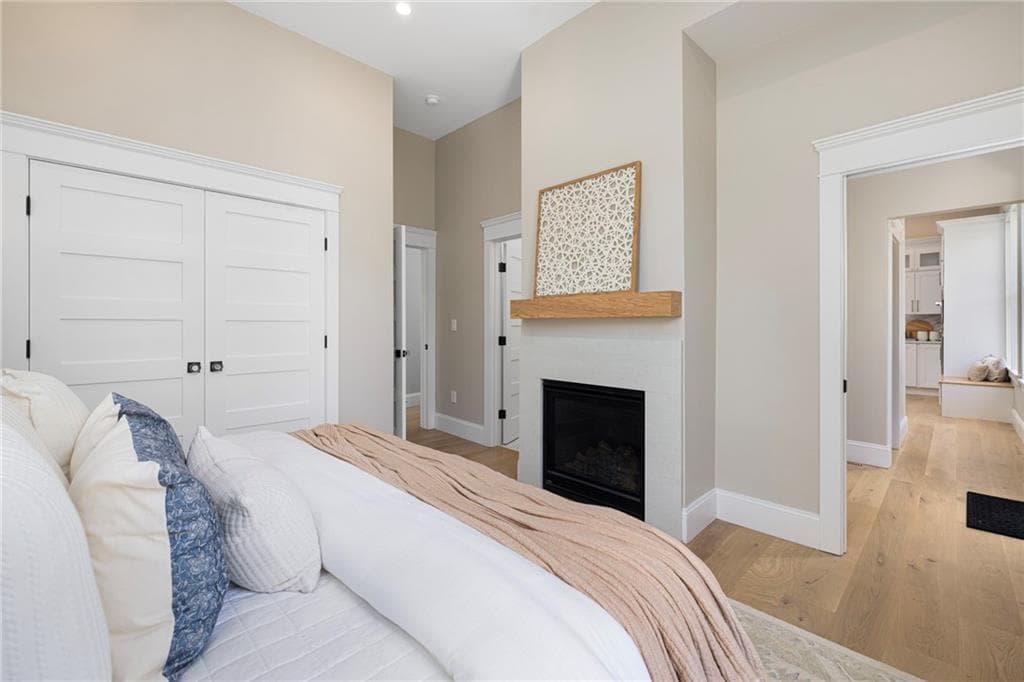 Condominium at 41 School Street UNIT 1, Newport, photo 13 of 36