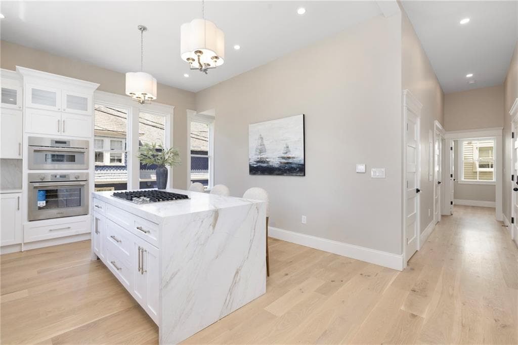 Condominium at 41 School Street UNIT 1, Newport, photo 10 of 36