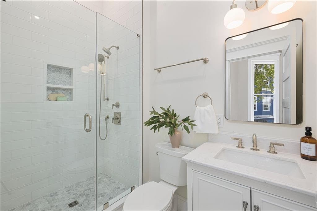 Condominium at 41 School Street UNIT 1, Newport, photo 19 of 36