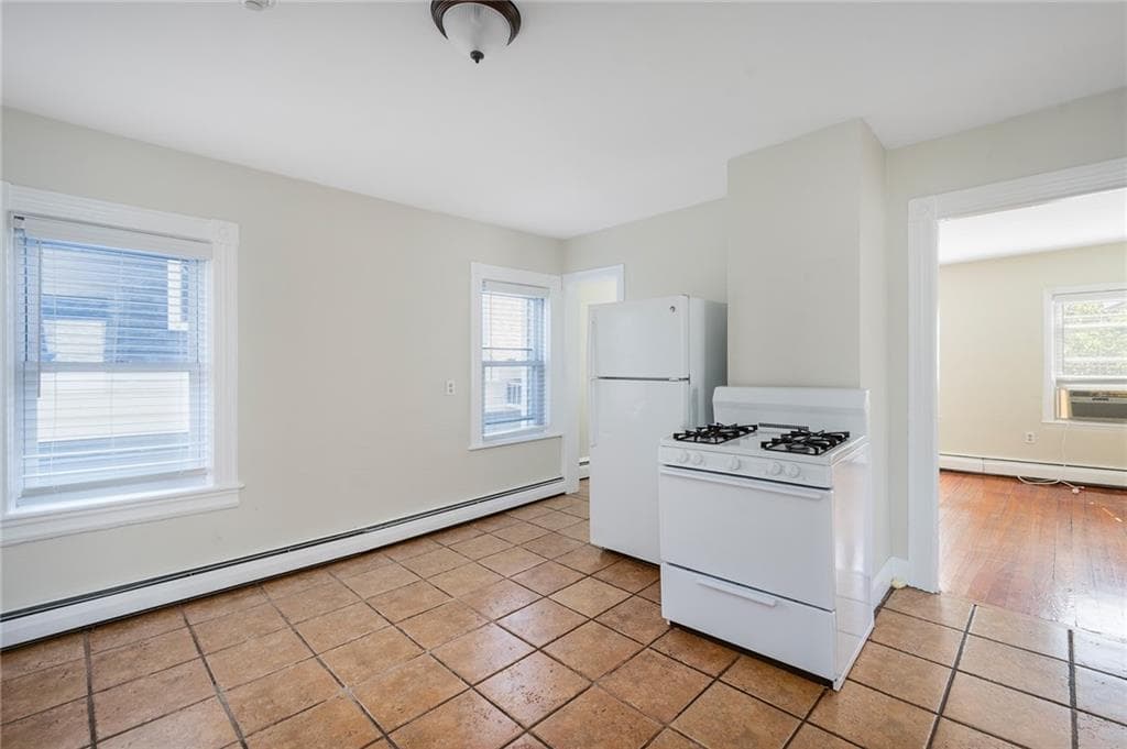 Multi Family at 423 Atwells Avenue, Providence, photo 30 of 46