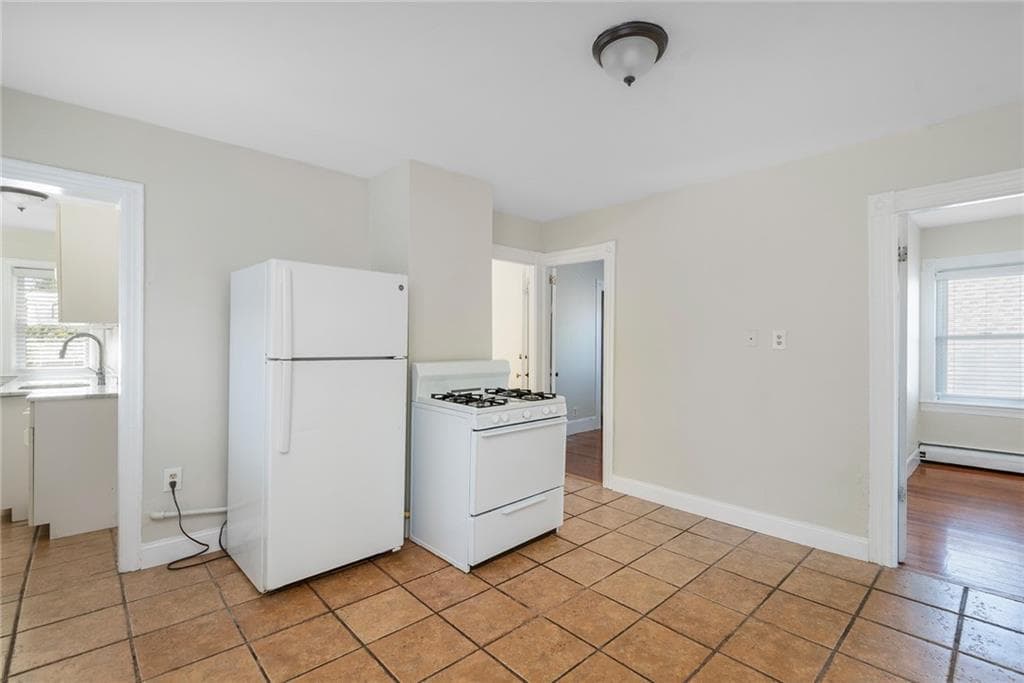 Multi Family at 423 Atwells Avenue, Providence, photo 31 of 46