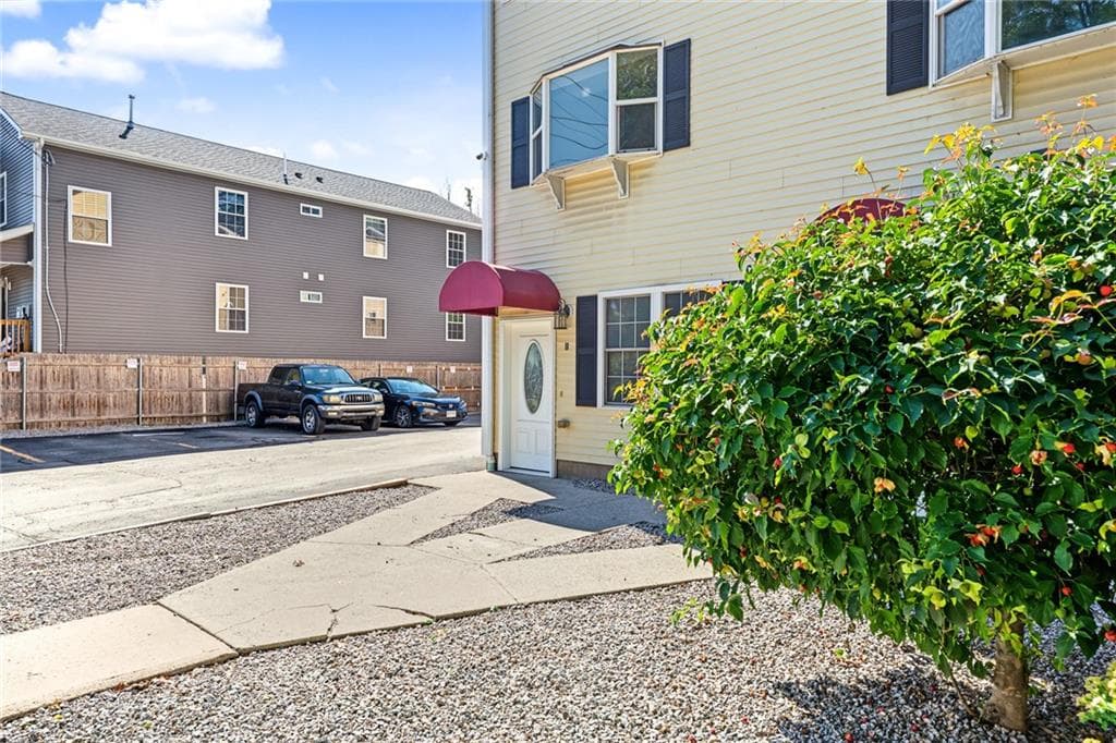 Condominium at 102 Dixon Street UNIT 1, Providence, photo 3 of 23
