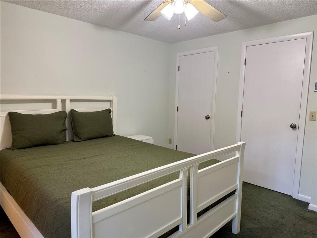 Condominium at 32 W Castle Way UNIT A, Charlestown, photo 12 of 24