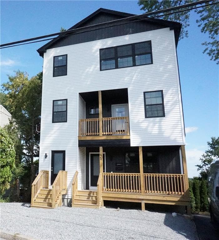 95 Sunset Avenue