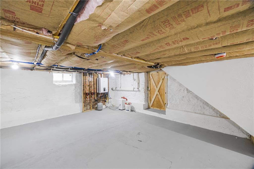 Single Family Residence at 677 Cass Avenue, Woonsocket, photo 32 of 37