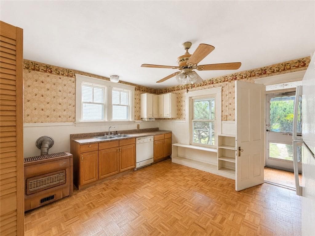 Single Family Residence at 39 Illinois Street, Central Falls, photo 23 of 36