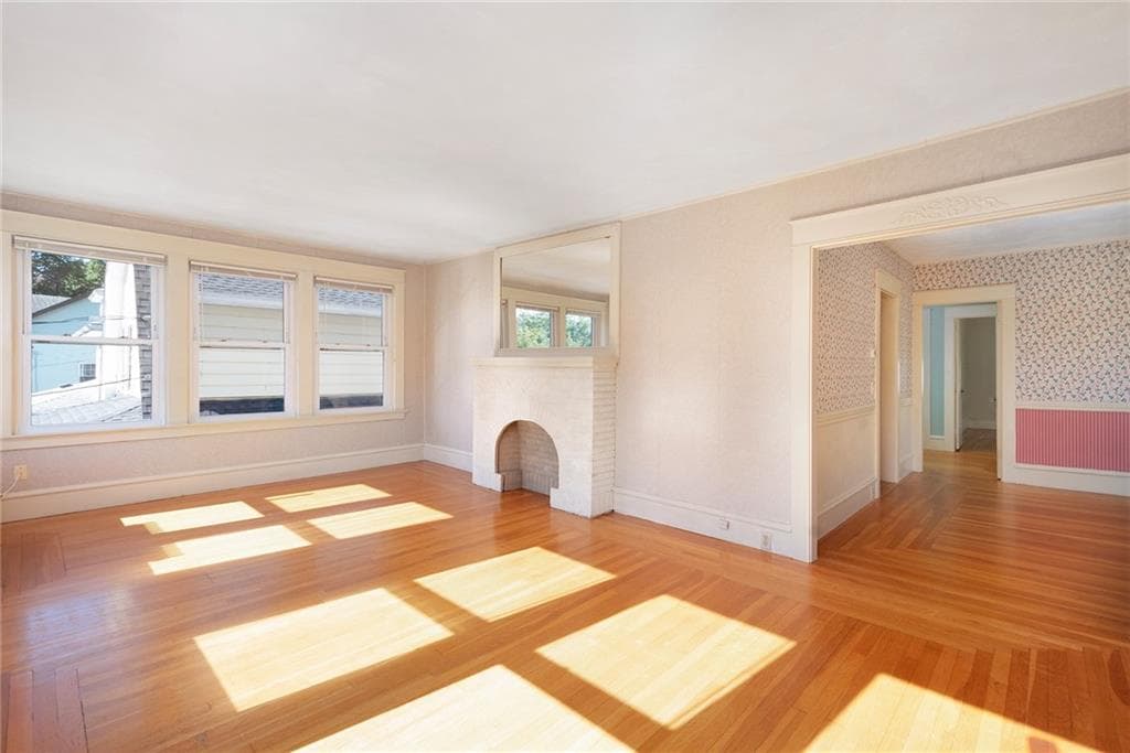 Multi Family at 21 Taft Avenue, Providence, photo 28 of 49