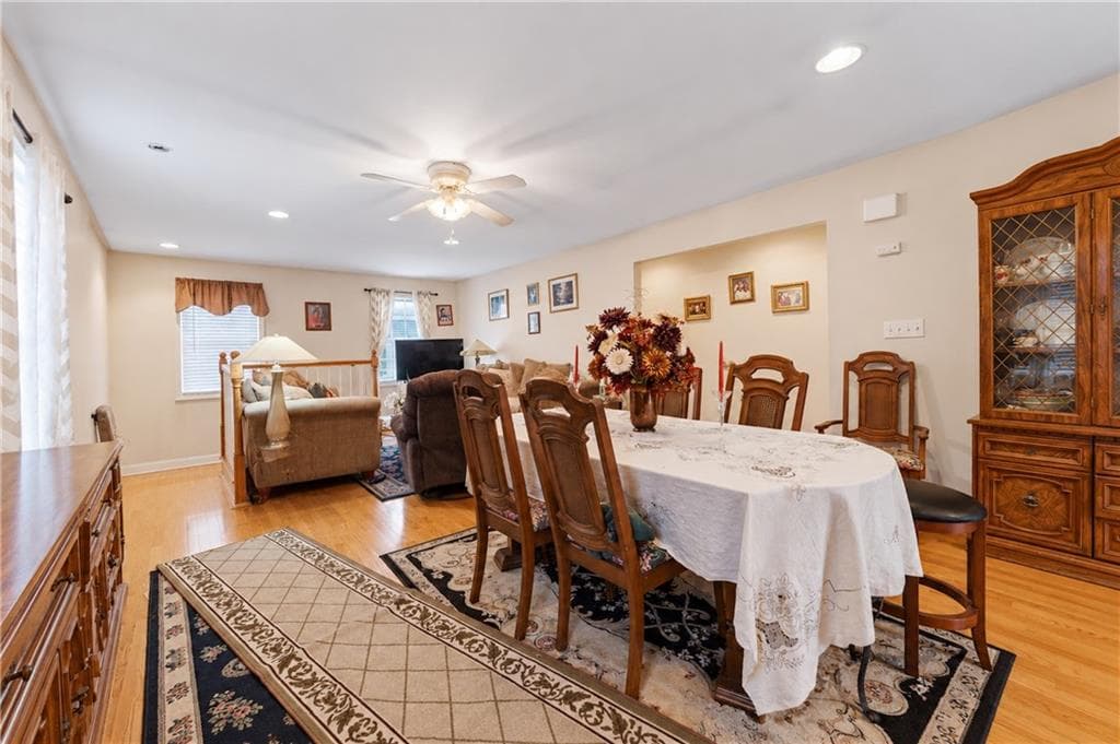 Single Family Residence at 15 Metacomet Avenue, East Providence, photo 18 of 35