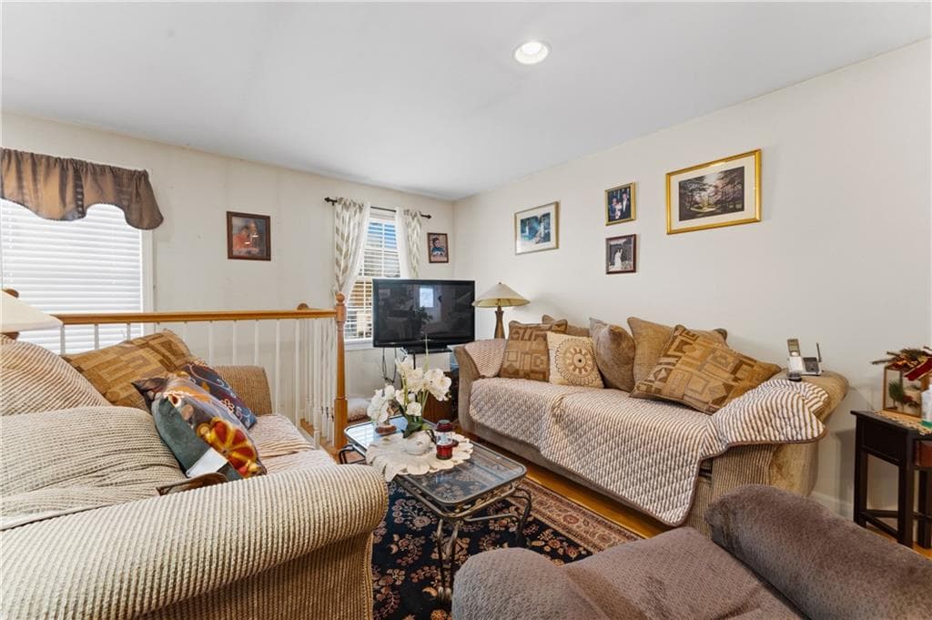 Single Family Residence at 15 Metacomet Avenue, East Providence, photo 15 of 35