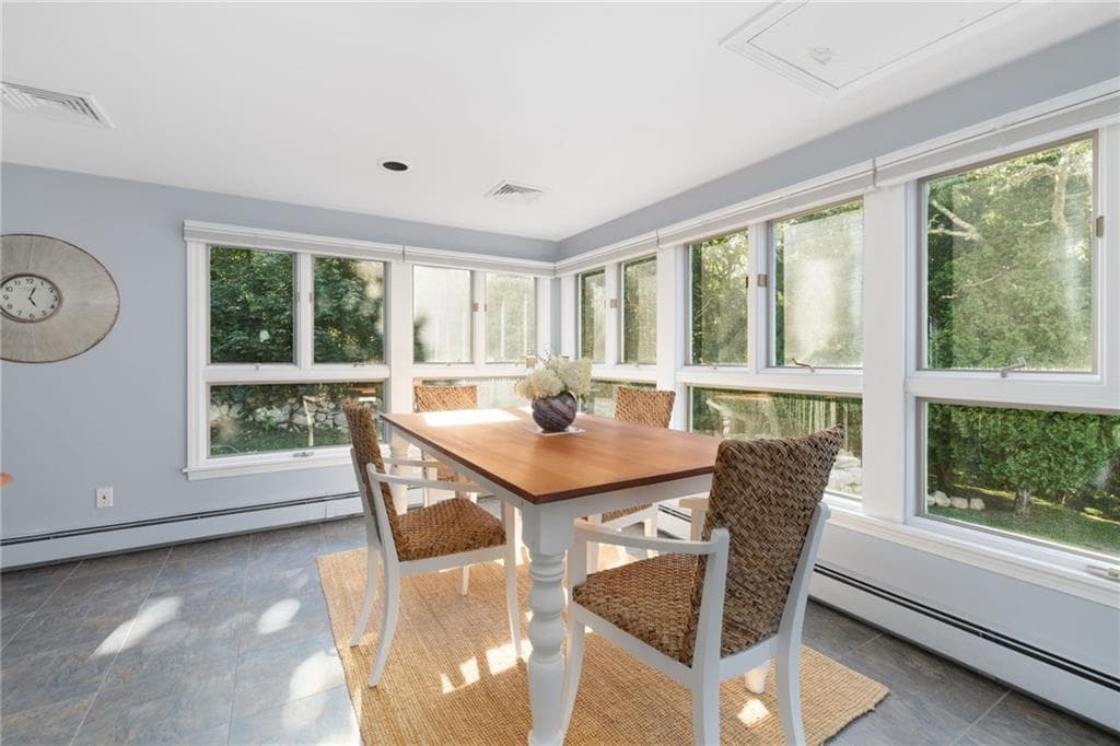 Single Family Residence at 251 Succotash Road, South Kingstown, photo 14 of 43