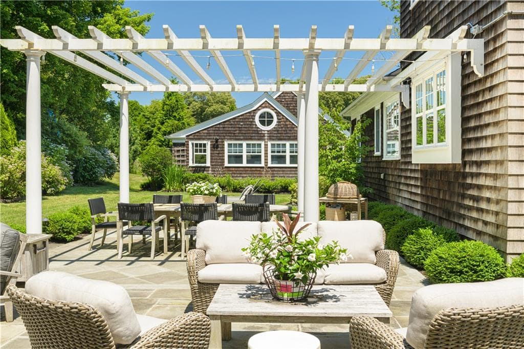 Single Family Residence at 125 Waterway, North Kingstown, photo 9 of 50