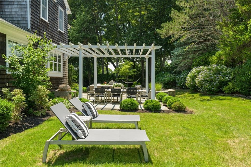 Single Family Residence at 125 Waterway, North Kingstown, photo 11 of 50