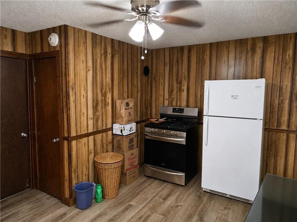 Commercial at 558 East School Street, Woonsocket, photo 19 of 41