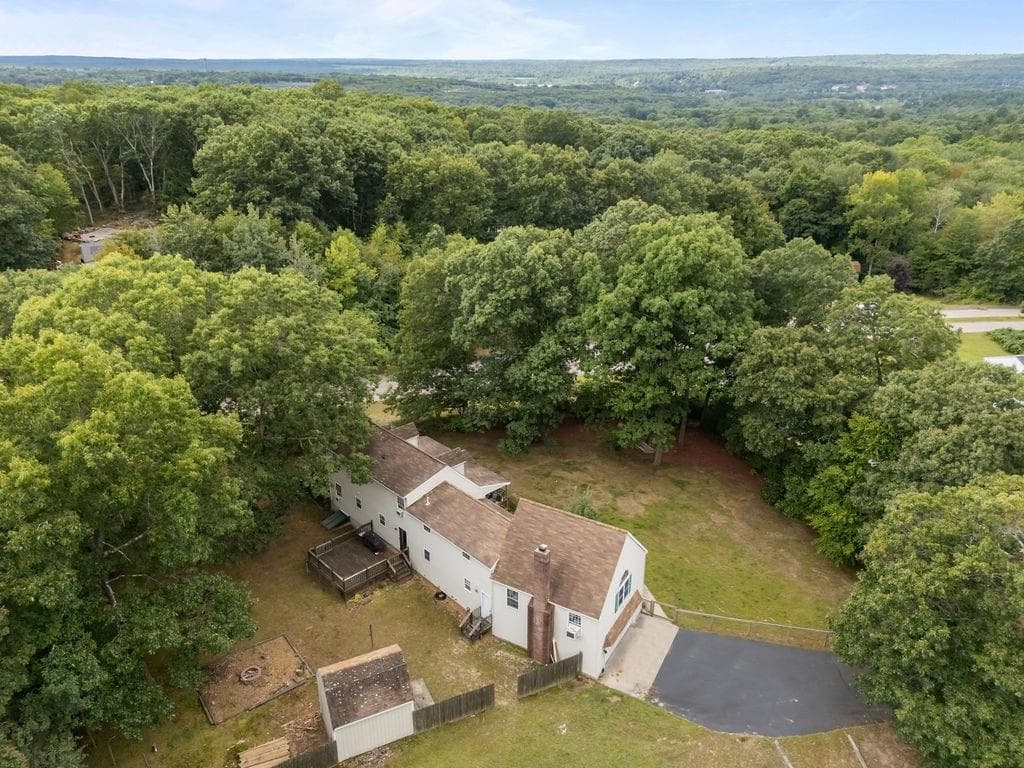 Single Family Residence at 133 Killiney Woods, Millville, photo 6 of 50