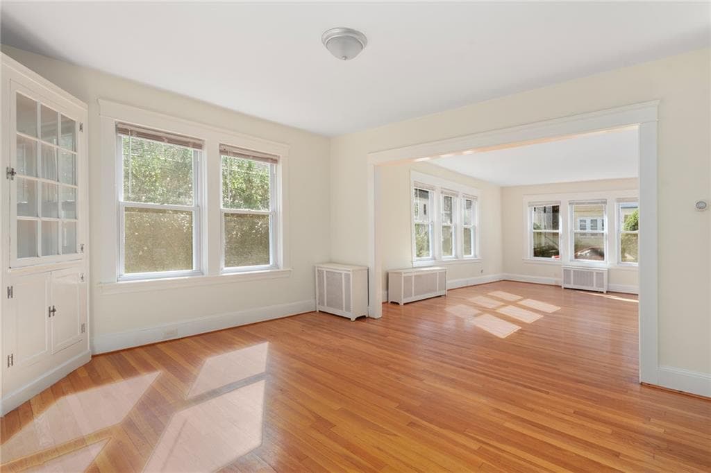 Single Family Residence at 14 Taft Avenue, Providence, photo 13 of 30