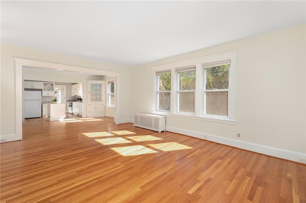 Single Family Residence at 14 Taft Avenue, Providence, photo 4 of 30