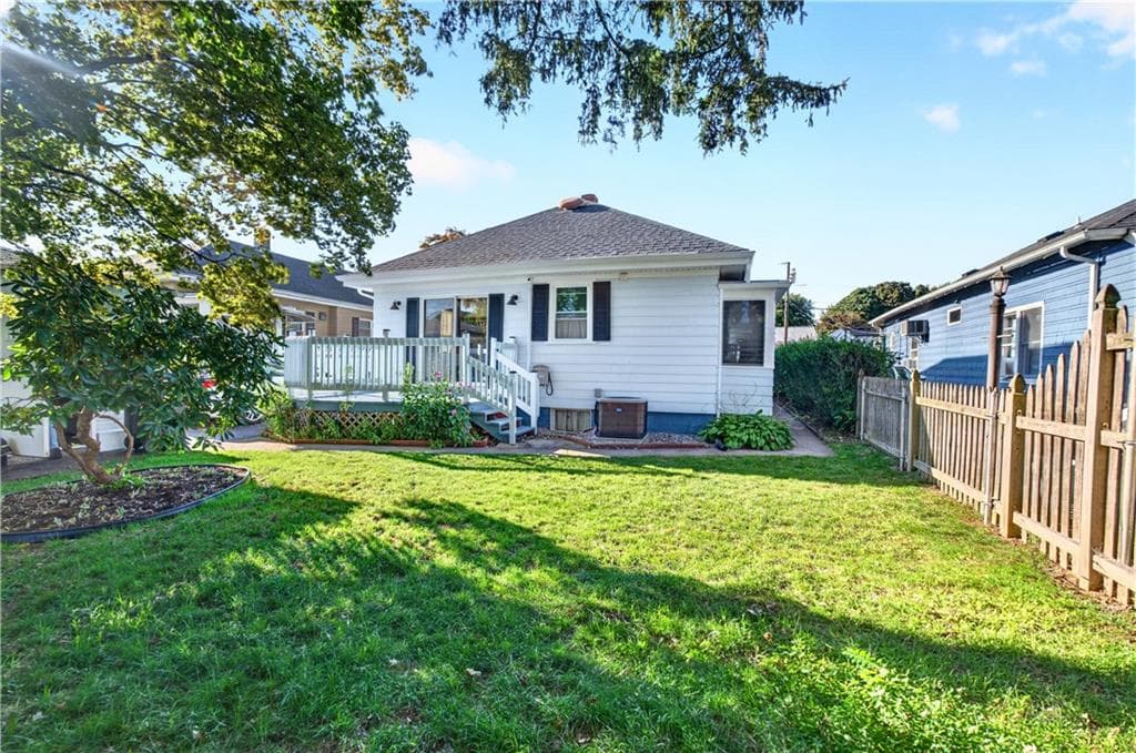 Single Family Residence at 32 Leading Street, Johnston, photo 26 of 32