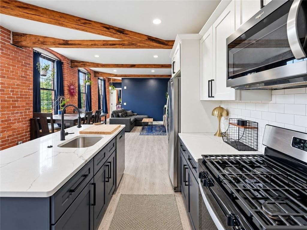 Condominium at 50 Ashburton Street UNIT 9, Providence, photo 6 of 18