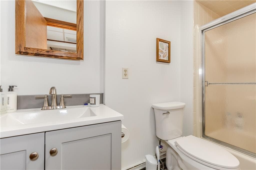 Commercial at 80 Briarwood Avenue, Middletown, photo 17 of 34