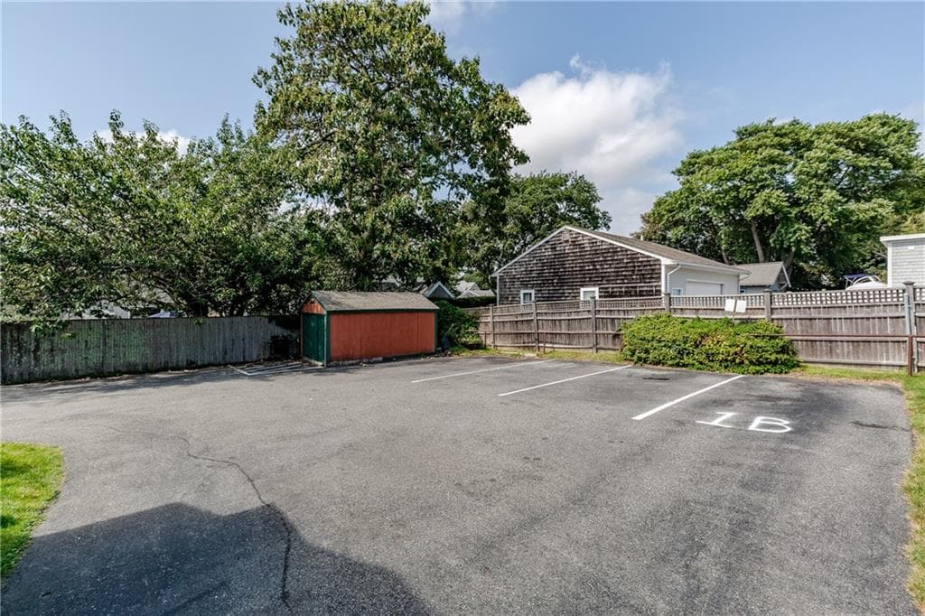 Commercial at 80 Briarwood Avenue, Middletown, photo 33 of 34