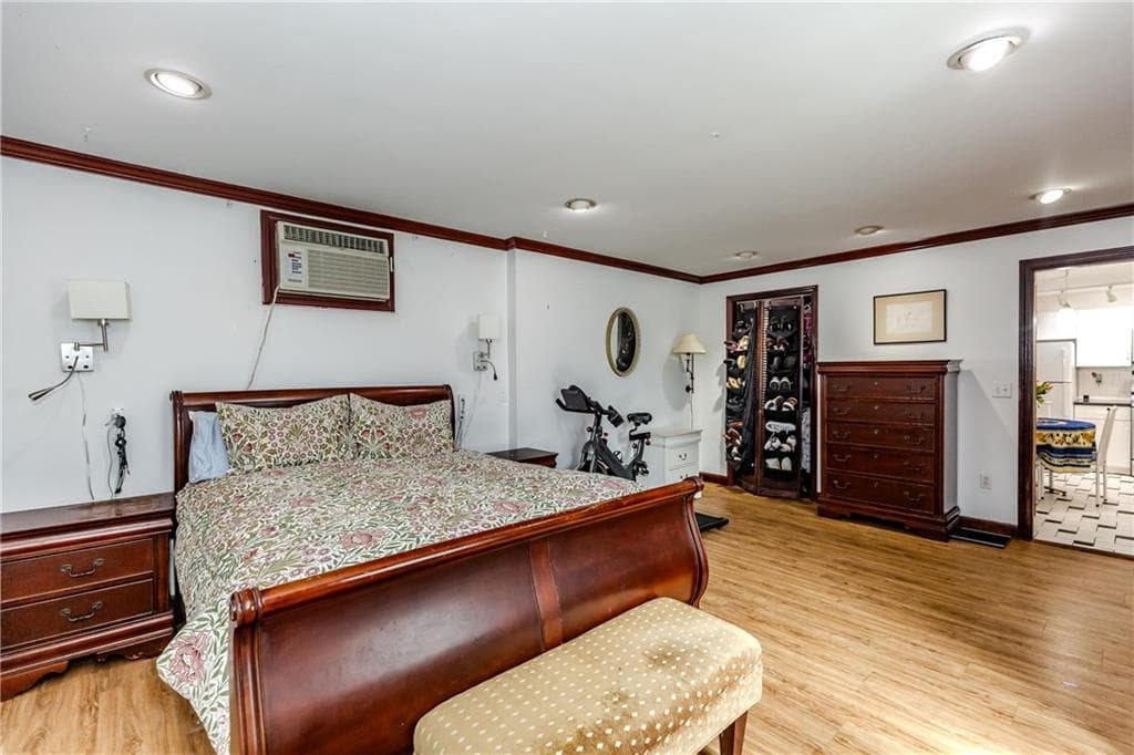 Commercial at 80 Briarwood Avenue, Middletown, photo 11 of 34