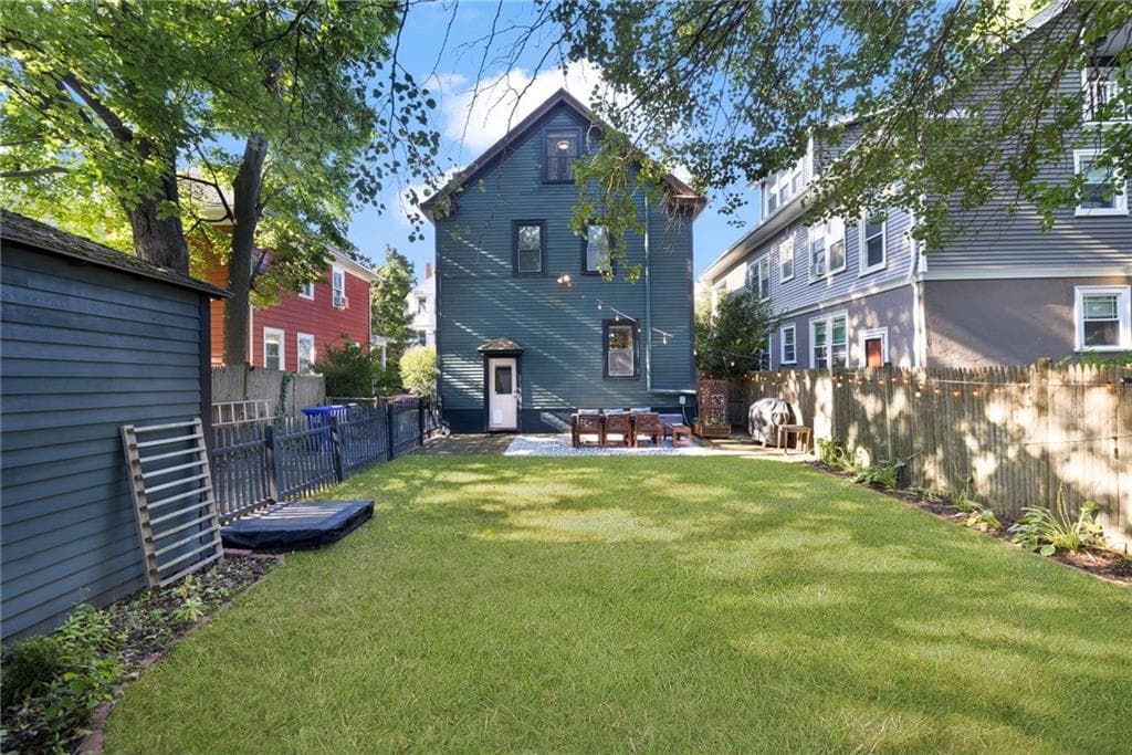Single Family Residence at 12 Glendale Avenue, Providence, photo 32 of 33