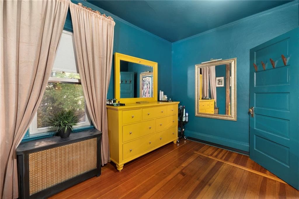Single Family Residence at 12 Glendale Avenue, Providence, photo 18 of 33