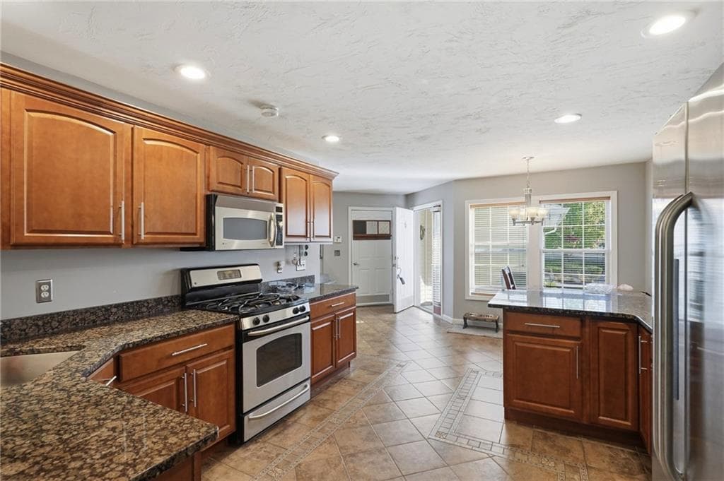Condominium at 24 Silver Pines Boulevard, North Smithfield, photo 3 of 36
