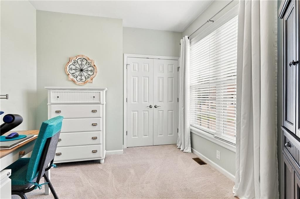 Condominium at 170 Providence Pike UNIT 95, North Smithfield, photo 24 of 33