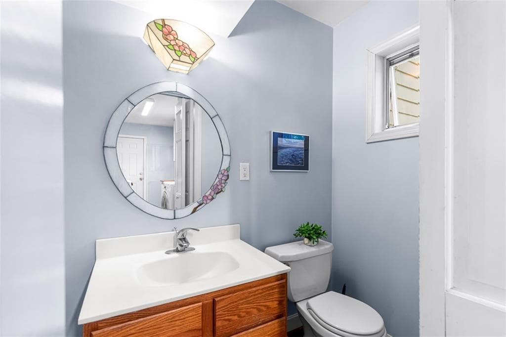 Single Family Residence at 90 Battey Meetinghouse Road, Scituate, photo 24 of 50
