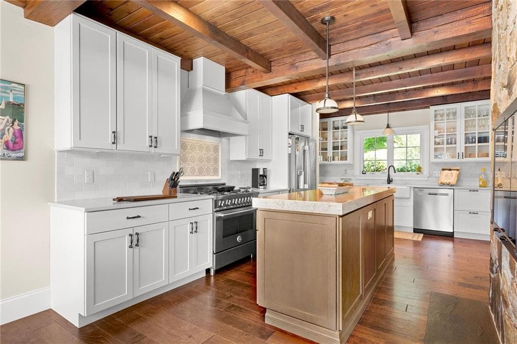 Single Family Residence at 162 Indian Point Road, Tiverton, photo 9 of 50